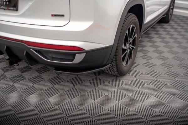 Volkswagen Atlas R-line Mk1 (facelift) 2 - Kit Lâminas | VW-AT-1-CRS-SET | Produto Maxton Design distribuído por Unicartuning. Volkswagen Atlas R-line Mk1 (facelift) 2 - Kit Lâminas | VW-AT-1-CRS-SET | Produto Maxton Design distribuído por Unicartuning.
