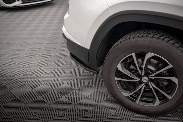 Volkswagen Atlas R-line Mk1 (facelift) 2 - Kit Lâminas | VW-AT-1-CRS-SET | Produto Maxton Design distribuído por Unicartuning. Volkswagen Atlas R-line Mk1 (facelift) 2 - Kit Lâminas | VW-AT-1-CRS-SET | Produto Maxton Design distribuído por Unicartuning.