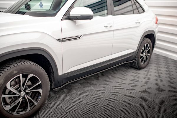 Volkswagen Atlas R-line Mk1 (facelift) 2 - Kit Lâminas | VW-AT-1-CRS-SET | Produto Maxton Design distribuído por Unicartuning. Volkswagen Atlas R-line Mk1 (facelift) 2 - Kit Lâminas | VW-AT-1-CRS-SET | Produto Maxton Design distribuído por Unicartuning.