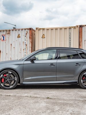 Audi RS3 8V Sportback - Splitters laterais | AURS38VCNC-SRF1G | Produto Maxton Design distribuído por Unicartuning. Audi RS3 8V Sportback - Splitters laterais | AURS38VCNC-SRF1G | Produto Maxton Design distribuído por Unicartuning.