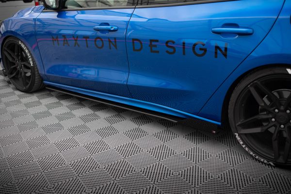 Ford Focus ST / ST-line Mk4 - Splitters laterais | FOFO4STCNC-SRF1G | Produto Maxton Design distribuído por Unicartuning. Ford Focus ST / ST-line Mk4 - Splitters laterais | FOFO4STCNC-SRF1G | Produto Maxton Design distribuído por Unicartuning.