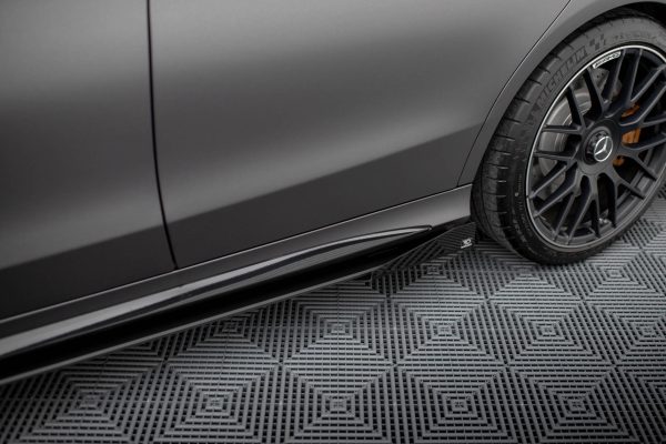 Mercedes-AMG C63 Sedan / Estate W205 (facelift) - Splitters laterais | MEC205F63CNC-SF1G | Produto Maxton Design distribuído por Unicartuning. Mercedes-AMG C63 Sedan / Estate W205 (facelift) - Splitters laterais | MEC205F63CNC-SF1G | Produto Maxton Design distribuído por Unicartuning.