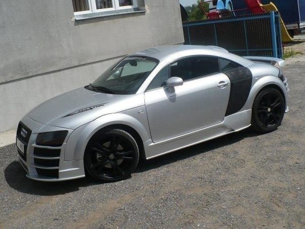 Audi TT 8n < R8 Look > - Embaladeiras | AU-TT-1-R8-S1F | Produto Maxton Design distribuído por Unicartuning.