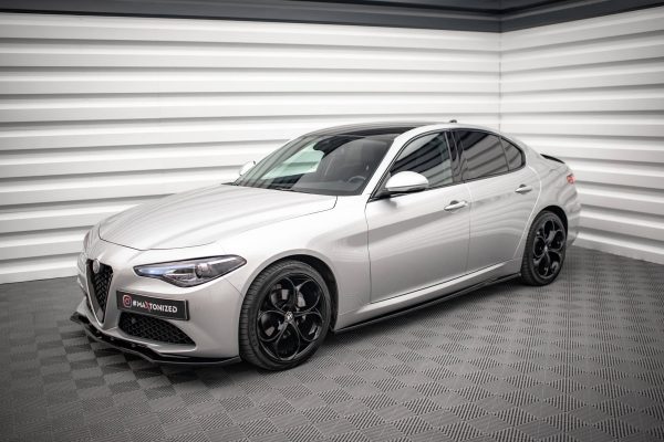 Alfa Romeo Giulia Sport - Lâminas para embaladeiras | AL-GI-1-SPORT-SD1G | Produto Maxton Design distribuído por Unicartuning. Alfa Romeo Giulia Sport - Lâminas para embaladeiras | AL-GI-1-SPORT-SD1G | Produto Maxton Design distribuído por Unicartuning.