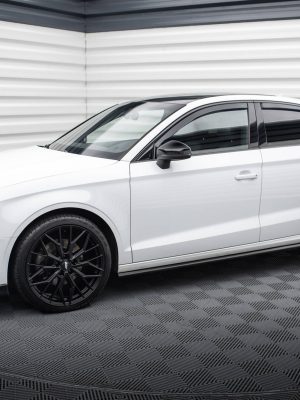 Audi A3 Sedan 8V - Lâminas para embaladeiras | AU-A3-3-S-SD1G | Produto Maxton Design distribuído por Unicartuning.
