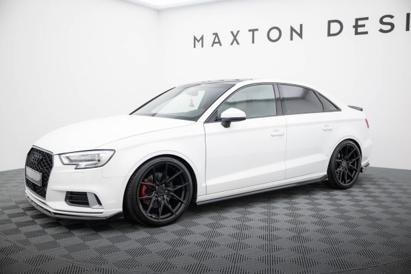 Audi A3 Sedan 8V - Lâminas para embaladeiras | AU-A3-3-S-SD1G | Produto Maxton Design distribuído por Unicartuning. Audi A3 Sedan 8V - Lâminas para embaladeiras | AU-A3-3-S-SD1G | Produto Maxton Design distribuído por Unicartuning.
