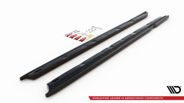 Audi A3 Sportback 8V - Lâminas para embaladeiras | AU-A3-8V-SD1G | Produto Maxton Design distribuído por Unicartuning. Audi A3 Sportback 8V - Lâminas para embaladeiras | AU-A3-8V-SD1G | Produto Maxton Design distribuído por Unicartuning.