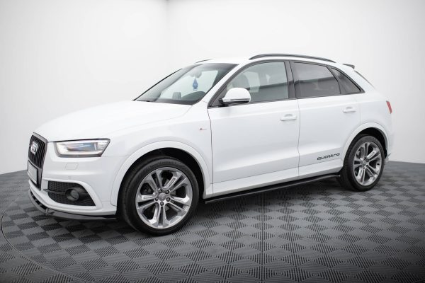 Audi Q3 S-Line 8u - Lâminas para embaladeiras | AU-Q3-1-SLINE-SB-SD1G | Produto Maxton Design distribuído por Unicartuning. Audi Q3 S-Line 8u - Lâminas para embaladeiras | AU-Q3-1-SLINE-SB-SD1G | Produto Maxton Design distribuído por Unicartuning.