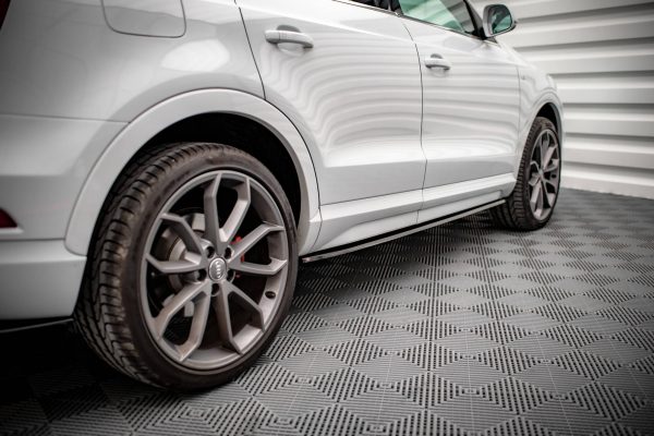 Audi Q3 Sport 8u (facelift) - Lâminas para embaladeiras | AU-Q3-1F-SLINE-SD1G | Produto Maxton Design distribuído por Unicartuning. Audi Q3 Sport 8u (facelift) - Lâminas para embaladeiras | AU-Q3-1F-SLINE-SD1G | Produto Maxton Design distribuído por Unicartuning.