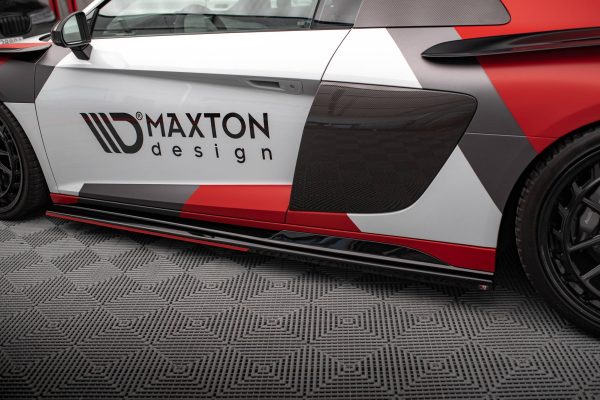 Audi R8 Mk2 (facelift) - Lâminas para embaladeiras | AU-R8-2F-SD2G | Produto Maxton Design distribuído por Unicartuning. Audi R8 Mk2 (facelift) - Lâminas para embaladeiras | AU-R8-2F-SD2G | Produto Maxton Design distribuído por Unicartuning.