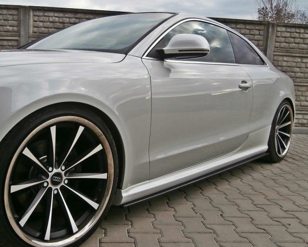 Audi RS5 8T / 8T Fl - Lâminas para embaladeiras | AU-RS5-1-SD1G | Produto Maxton Design distribuído por Unicartuning. Audi RS5 8T / 8T Fl - Lâminas para embaladeiras | AU-RS5-1-SD1G | Produto Maxton Design distribuído por Unicartuning.