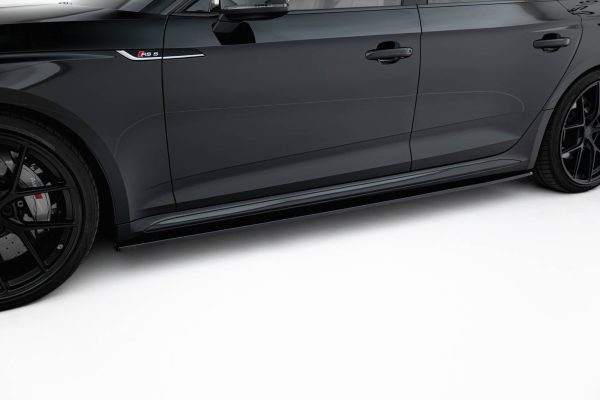 Audi RS5 Sportback F5 - Lâminas para embaladeiras | AU-RS5-2-SB-SD1G | Produto Maxton Design distribuído por Unicartuning. Audi RS5 Sportback F5 - Lâminas para embaladeiras | AU-RS5-2-SB-SD1G | Produto Maxton Design distribuído por Unicartuning.