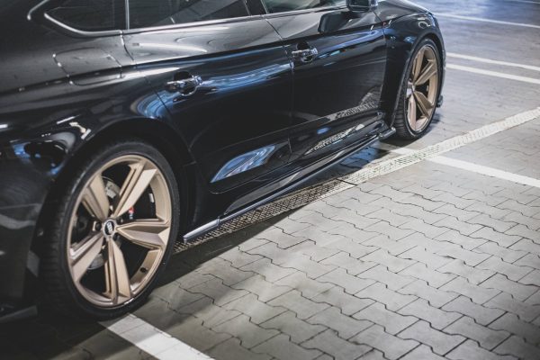 Audi RS5 Sportback F5 (facelift) - Lâminas para embaladeiras | AU-RS5-2F-SB-SD1G | Produto Maxton Design distribuído por Unicartuning. Audi RS5 Sportback F5 (facelift) - Lâminas para embaladeiras | AU-RS5-2F-SB-SD1G | Produto Maxton Design distribuído por Unicartuning.