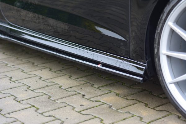 Audi S3 / A3 S-Line 8V / 8V Fl Hatchback - Lâminas para embaladeiras | AU-S3-3-3D-SD1G | Produto Maxton Design distribuído por Unicartuning. Audi S3 / A3 S-Line 8V / 8V Fl Hatchback - Lâminas para embaladeiras | AU-S3-3-3D-SD1G | Produto Maxton Design distribuído por Unicartuning.
