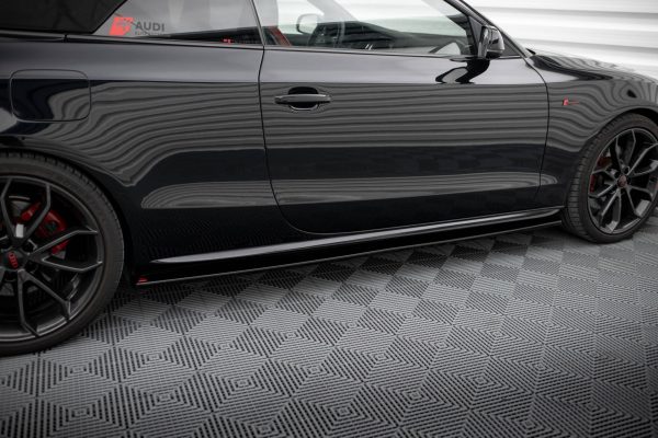 Audi S5 / A5 / A5 S-Line 8T / 8T Fl - Lâminas para embaladeiras | AU-A5-SLINE-SD1G | Produto Maxton Design distribuído por Unicartuning.