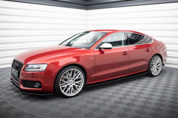 Audi S5 / A5 / A5 S-Line 8T / 8T Fl Sportback - Lâminas para embaladeiras | AU-A5-1F-SLINE-SB-SD1G | Produto Maxton Design distribuído por Unicartuning. Audi S5 / A5 / A5 S-Line 8T / 8T Fl Sportback - Lâminas para embaladeiras | AU-A5-1F-SLINE-SB-SD1G | Produto Maxton Design distribuído por Unicartuning.