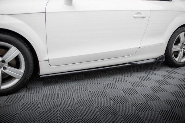 Audi TT 8j - Lâminas para embaladeiras | AU-TT-2-SD1G | Produto Maxton Design distribuído por Unicartuning. Audi TT 8j - Lâminas para embaladeiras | AU-TT-2-SD1G | Produto Maxton Design distribuído por Unicartuning.