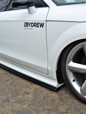 Audi TT RS 8j - Lâminas para embaladeiras | AU-TT-2-RS-SD1G | Produto Maxton Design distribuído por Unicartuning. Audi TT RS 8j - Lâminas para embaladeiras | AU-TT-2-RS-SD1G | Produto Maxton Design distribuído por Unicartuning.