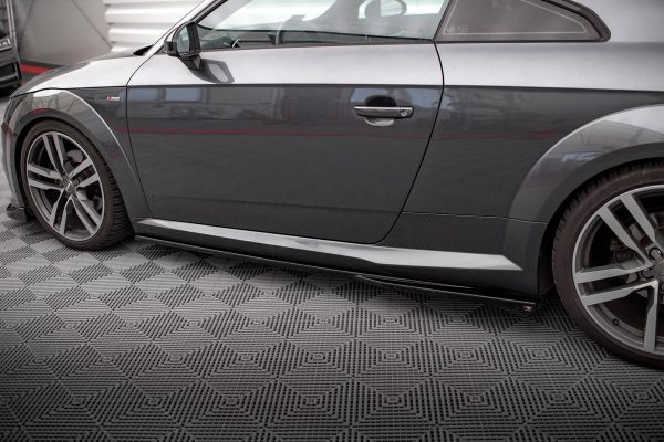 Audi TT S-Line 8s - Lâminas para embaladeiras | AU-TT-3-SLINE-SD1G | Produto Maxton Design distribuído por Unicartuning. Audi TT S-Line 8s - Lâminas para embaladeiras | AU-TT-3-SLINE-SD1G | Produto Maxton Design distribuído por Unicartuning.