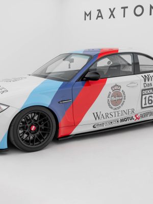 BMW 1 M Coupé E82 - Lâminas para embaladeiras | BM-1-82-M-SD1G | Produto Maxton Design distribuído por Unicartuning. BMW 1 M Coupé E82 - Lâminas para embaladeiras | BM-1-82-M-SD1G | Produto Maxton Design distribuído por Unicartuning.