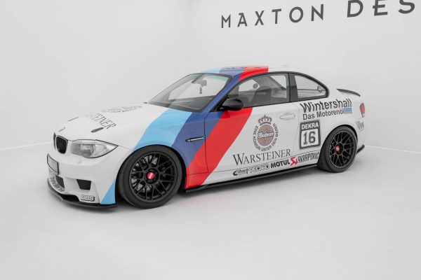 BMW 1 M Coupé E82 - Lâminas para embaladeiras | BM-1-82-M-SD1G | Produto Maxton Design distribuído por Unicartuning. BMW 1 M Coupé E82 - Lâminas para embaladeiras | BM-1-82-M-SD1G | Produto Maxton Design distribuído por Unicartuning.