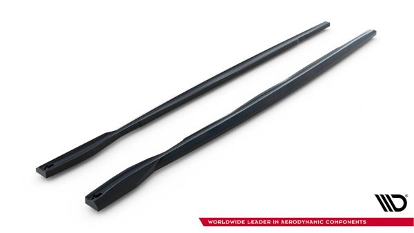 BMW 1 M Coupé E82 - Lâminas para embaladeiras | BM-1-82-M-SD1G | Produto Maxton Design distribuído por Unicartuning. BMW 1 M Coupé E82 - Lâminas para embaladeiras | BM-1-82-M-SD1G | Produto Maxton Design distribuído por Unicartuning.