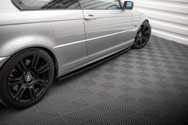 BMW 3 Coupé E46 - Lâminas para embaladeiras | BM-3-46-C-SD1G | Produto Maxton Design distribuído por Unicartuning. BMW 3 Coupé E46 - Lâminas para embaladeiras | BM-3-46-C-SD1G | Produto Maxton Design distribuído por Unicartuning.