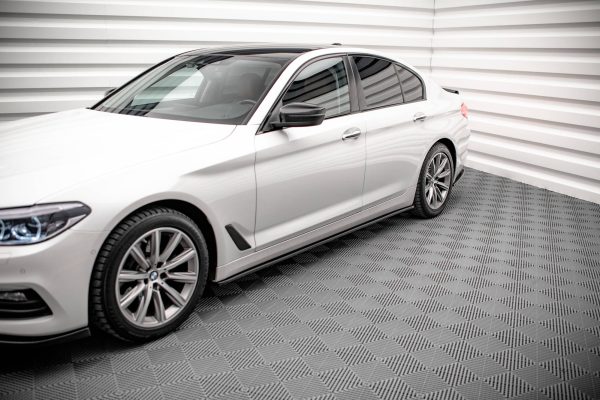 BMW 5 Sedan G30 - Lâminas para embaladeiras | BM-5-G30-SD1G | Produto Maxton Design distribuído por Unicartuning.