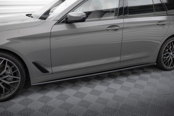 BMW 5 Touring G31 - Lâminas para embaladeiras | BM-5-G31F-SD1G | Produto Maxton Design distribuído por Unicartuning. BMW 5 Touring G31 - Lâminas para embaladeiras | BM-5-G31F-SD1G | Produto Maxton Design distribuído por Unicartuning.