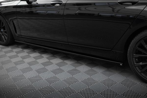 BMW 7 G11 (facelift) - Lâminas para embaladeiras | BM-7-11F-SD1G | Produto Maxton Design distribuído por Unicartuning. BMW 7 G11 (facelift) - Lâminas para embaladeiras | BM-7-11F-SD1G | Produto Maxton Design distribuído por Unicartuning.