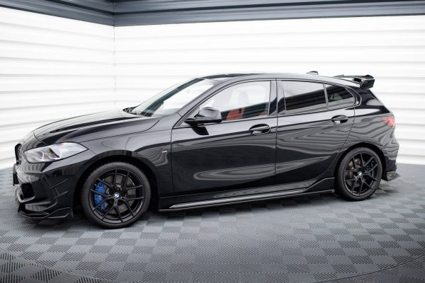 BMW M135i M-Performance F40 - Lâminas para embaladeiras | BM-1-40-M-MPFC-SD1G | Produto Maxton Design distribuído por Unicartuning. BMW M135i M-Performance F40 - Lâminas para embaladeiras | BM-1-40-M-MPFC-SD1G | Produto Maxton Design distribuído por Unicartuning.