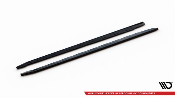 BMW M135i M-Performance F40 - Lâminas para embaladeiras | BM-1-40-M-MPFC-SD1G | Produto Maxton Design distribuído por Unicartuning. BMW M135i M-Performance F40 - Lâminas para embaladeiras | BM-1-40-M-MPFC-SD1G | Produto Maxton Design distribuído por Unicartuning.