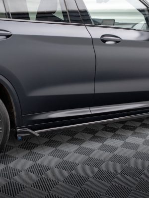 BMW Ix3 Pack M G08 (facelift) - Lâminas para embaladeiras | BM-X3-01F-MPACK-SD1G | Produto Maxton Design distribuído por Unicartuning.