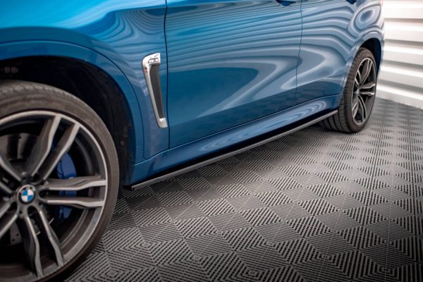 BMW X6 M F96 (facelift) - Lâminas para embaladeiras | BM-X6-F86-M-SD1G | Produto Maxton Design distribuído por Unicartuning. BMW X6 M F96 (facelift) - Lâminas para embaladeiras | BM-X6-F86-M-SD1G | Produto Maxton Design distribuído por Unicartuning.