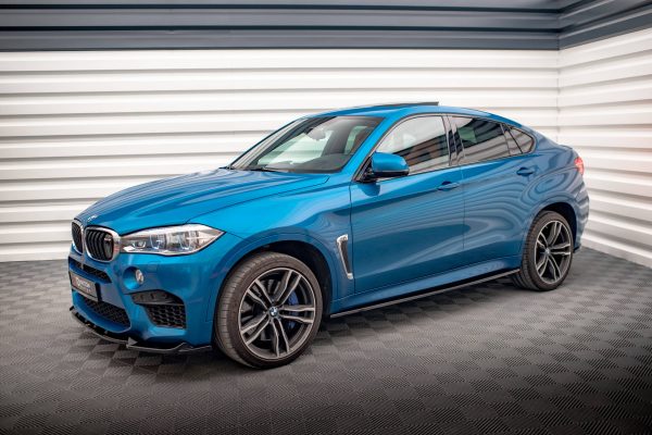 BMW X6 M F96 (facelift) - Lâminas para embaladeiras | BM-X6-F86-M-SD1G | Produto Maxton Design distribuído por Unicartuning. BMW X6 M F96 (facelift) - Lâminas para embaladeiras | BM-X6-F86-M-SD1G | Produto Maxton Design distribuído por Unicartuning.