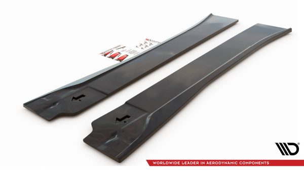 BMW I4 / M440i / 4 Gran Coupé Pack M G26 - Lâminas para embaladeiras | BM-I3-1-SD1G | Produto Maxton Design distribuído por Unicartuning. BMW I4 / M440i / 4 Gran Coupé Pack M G26 - Lâminas para embaladeiras | BM-I3-1-SD1G | Produto Maxton Design distribuído por Unicartuning.