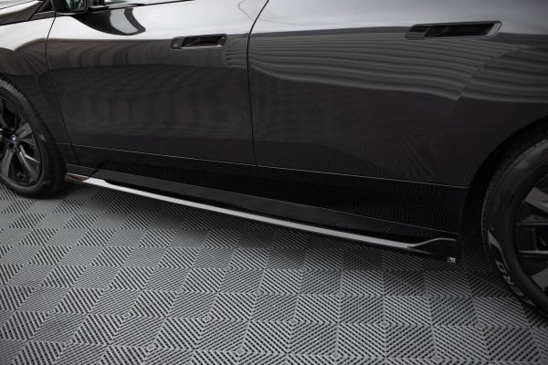 BMW Ix Pack M I20 - Lâminas para embaladeiras | BM-IX-1-MPACK-SD1G | Produto Maxton Design distribuído por Unicartuning. BMW Ix Pack M I20 - Lâminas para embaladeiras | BM-IX-1-MPACK-SD1G | Produto Maxton Design distribuído por Unicartuning.