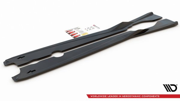 Chrysler 300 Mk2 - Lâminas para embaladeiras | CH-CO-C8-SD2G | Produto Maxton Design distribuído por Unicartuning. Chrysler 300 Mk2 - Lâminas para embaladeiras | CH-CO-C8-SD2G | Produto Maxton Design distribuído por Unicartuning.