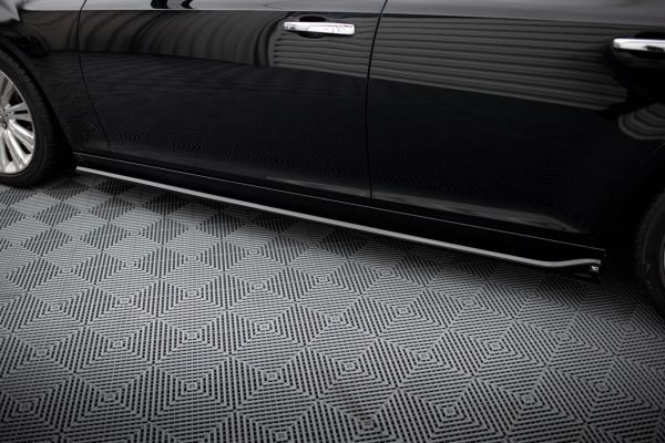 Chrysler 300 Mk2 - Lâminas para embaladeiras | CHR-300C-2-SD1G | Produto Maxton Design distribuído por Unicartuning.