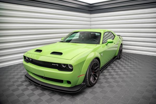 Dodge Challenger SRT Hellcat Wide Mk3 - Lâminas para embaladeiras | DO-CHL-3F-SRT-HC-SD1G | Produto Maxton Design distribuído por Unicartuning. Dodge Challenger SRT Hellcat Wide Mk3 - Lâminas para embaladeiras | DO-CHL-3F-SRT-HC-SD1G | Produto Maxton Design distribuído por Unicartuning.