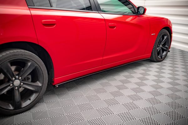 Dodge Charger RT Mk7 (facelift) - Lâminas para embaladeiras | DO-CH-2-RT-SD1G | Produto Maxton Design distribuído por Unicartuning. Dodge Charger RT Mk7 (facelift) - Lâminas para embaladeiras | DO-CH-2-RT-SD1G | Produto Maxton Design distribuído por Unicartuning.