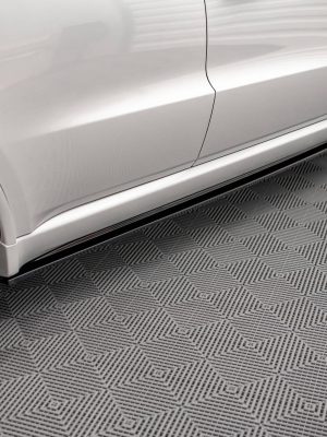 Dodge Durango SRT Mk3 - Lâminas para embaladeiras | DO-DU-3-RT-SD1G | Produto Maxton Design distribuído por Unicartuning. Dodge Durango SRT Mk3 - Lâminas para embaladeiras | DO-DU-3-RT-SD1G | Produto Maxton Design distribuído por Unicartuning.