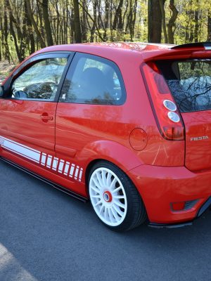 Ford Fiesta ST-line Mk7 - Lâminas para embaladeiras | FO-FI-6-ST-SD1G | Produto Maxton Design distribuído por Unicartuning.