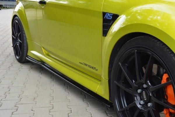 Ford Focus ST Mk2 - Lâminas para embaladeiras | FO-FO-2-RS-SD1G | Produto Maxton Design distribuído por Unicartuning. Ford Focus ST Mk2 - Lâminas para embaladeiras | FO-FO-2-RS-SD1G | Produto Maxton Design distribuído por Unicartuning.