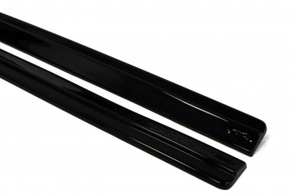 Ford Focus ST Mk2 - Lâminas para embaladeiras | FO-FO-2-RS-SD1G | Produto Maxton Design distribuído por Unicartuning. Ford Focus ST Mk2 - Lâminas para embaladeiras | FO-FO-2-RS-SD1G | Produto Maxton Design distribuído por Unicartuning.