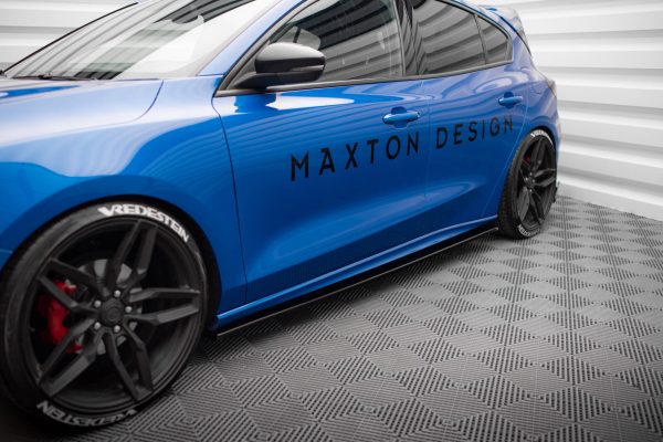 Ford Focus ST / ST-line Mk4 (facelift) - Lâminas para embaladeiras | FO-FO-4-STLINE-SD1G | Produto Maxton Design distribuído por Unicartuning.