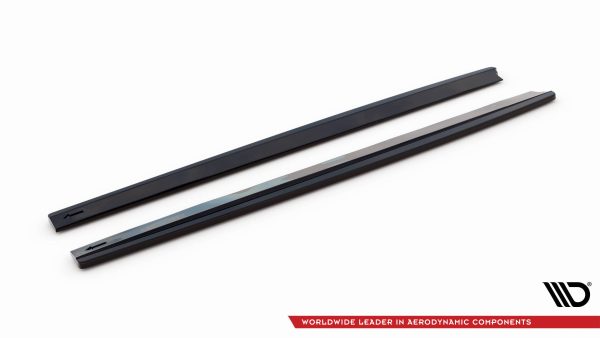 Ford Mustang Mk6 - Lâminas para embaladeiras | FO-MU-6-GT-SD1G | Produto Maxton Design distribuído por Unicartuning. Ford Mustang Mk6 - Lâminas para embaladeiras | FO-MU-6-GT-SD1G | Produto Maxton Design distribuído por Unicartuning.