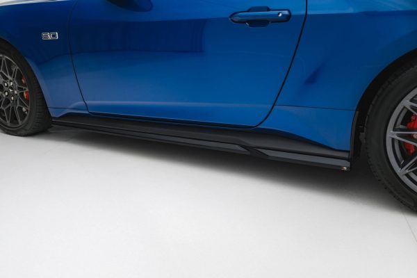 Ford Mustang GT Mk7 - Lâminas para embaladeiras | FO-MU-7-GT-SD1G | Produto Maxton Design distribuído por Unicartuning. Ford Mustang GT Mk7 - Lâminas para embaladeiras | FO-MU-7-GT-SD1G | Produto Maxton Design distribuído por Unicartuning.