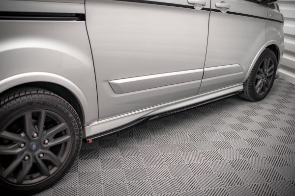 Ford Transit Custom Mk2 - Lâminas para embaladeiras | FO-TRC-1F-STLINE-SD1G | Produto Maxton Design distribuído por Unicartuning. Ford Transit Custom Mk2 - Lâminas para embaladeiras | FO-TRC-1F-STLINE-SD1G | Produto Maxton Design distribuído por Unicartuning.
