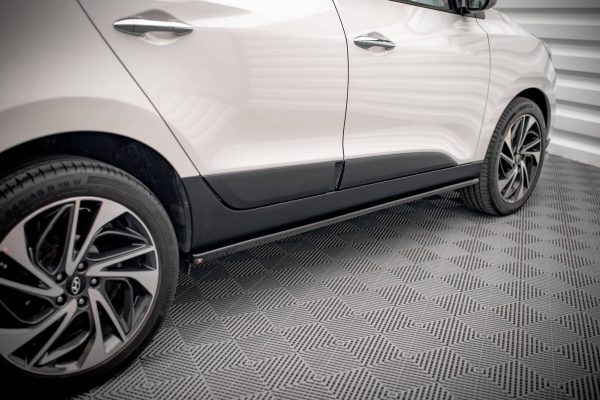Hyundai Kauai N Mk1 - Lâminas para embaladeiras | HY-IX35-1-SD1G | Produto Maxton Design distribuído por Unicartuning. Hyundai Kauai N Mk1 - Lâminas para embaladeiras | HY-IX35-1-SD1G | Produto Maxton Design distribuído por Unicartuning.